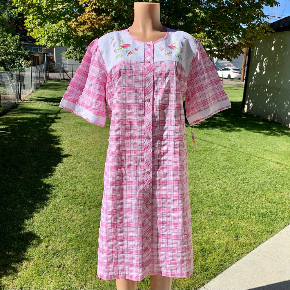 NOS NWT Vintage Barbizon Housecoat Cottagecore New Old Stock Housedress Robe Vtg